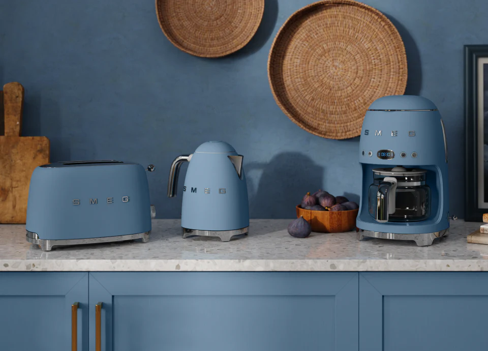 SMEG Drip Filter Coffee Machine (Storm Blue Matte) - Image 5