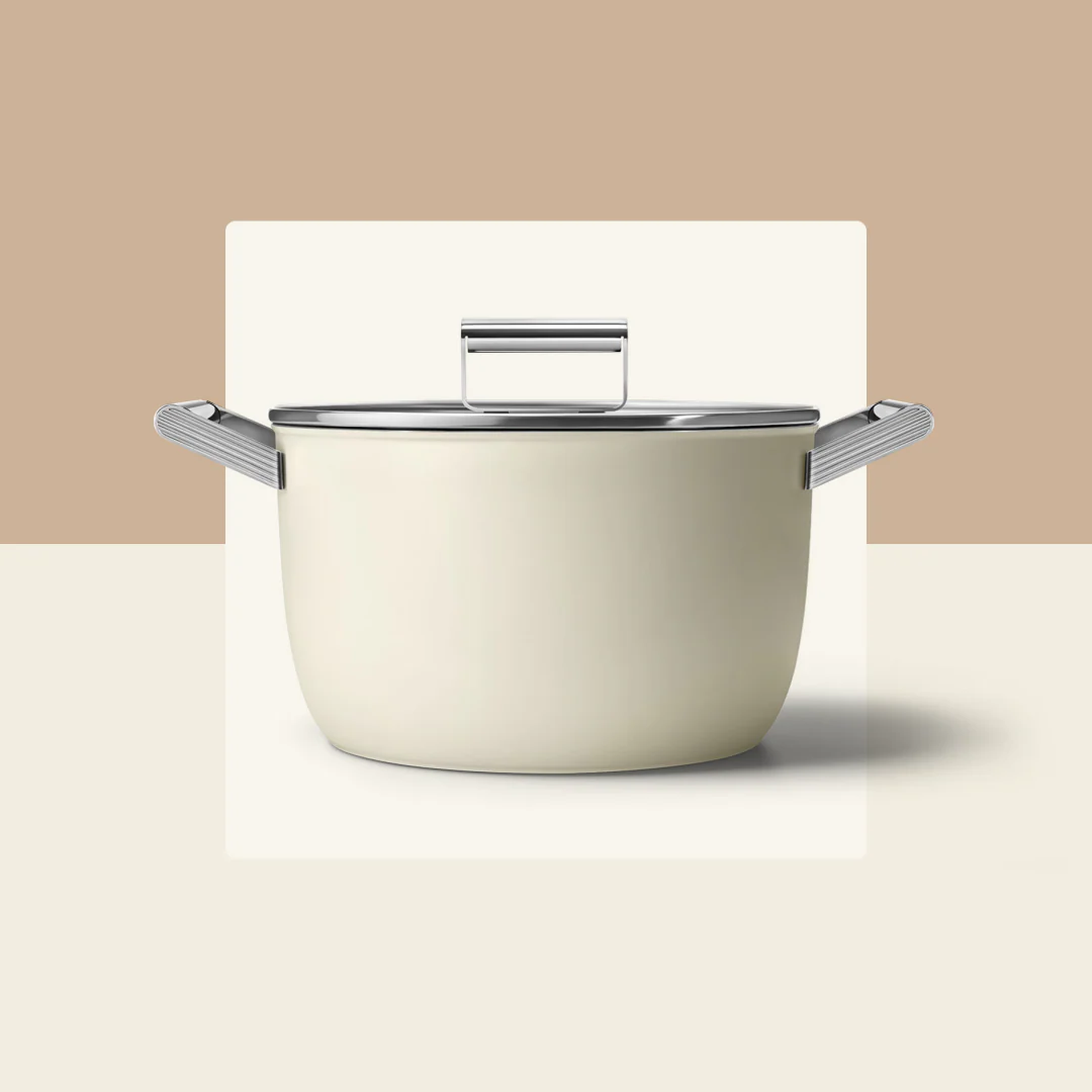 SMEG Casserole with Lid 24cm (Cream) - Image 10