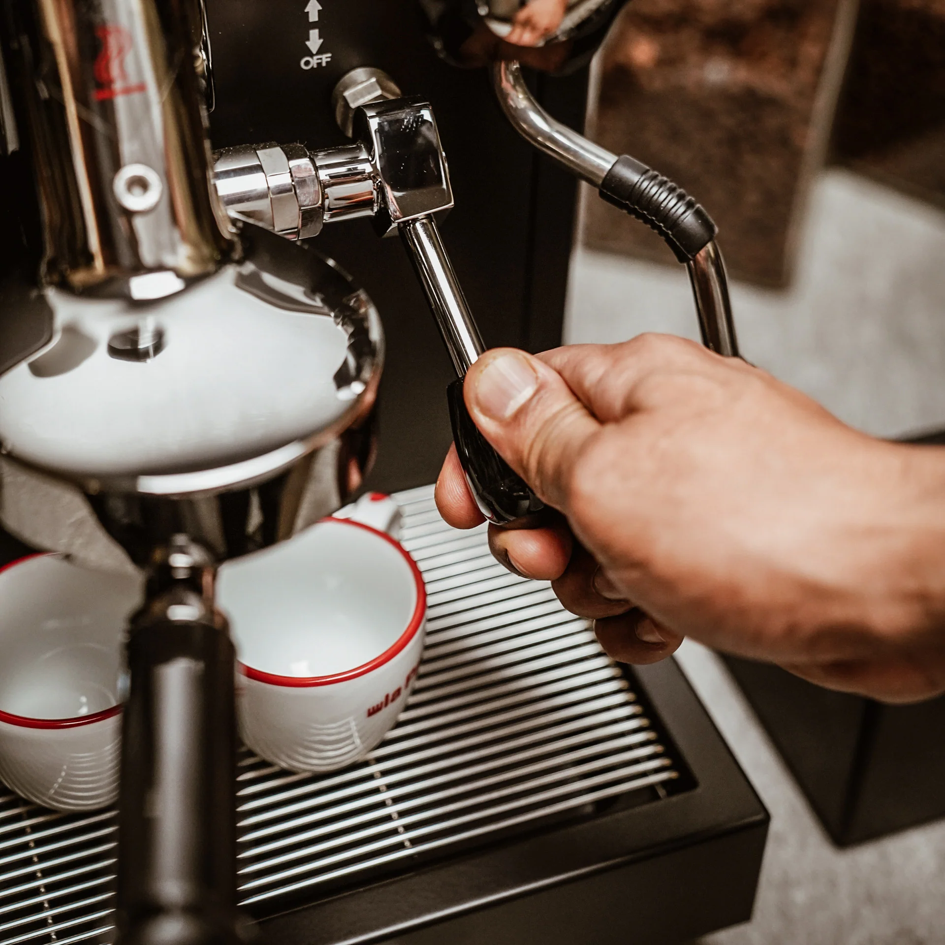 La Pavoni Cellini Classic Nera Semi-Pro Espresso Machine (Matte Black) - Image 13