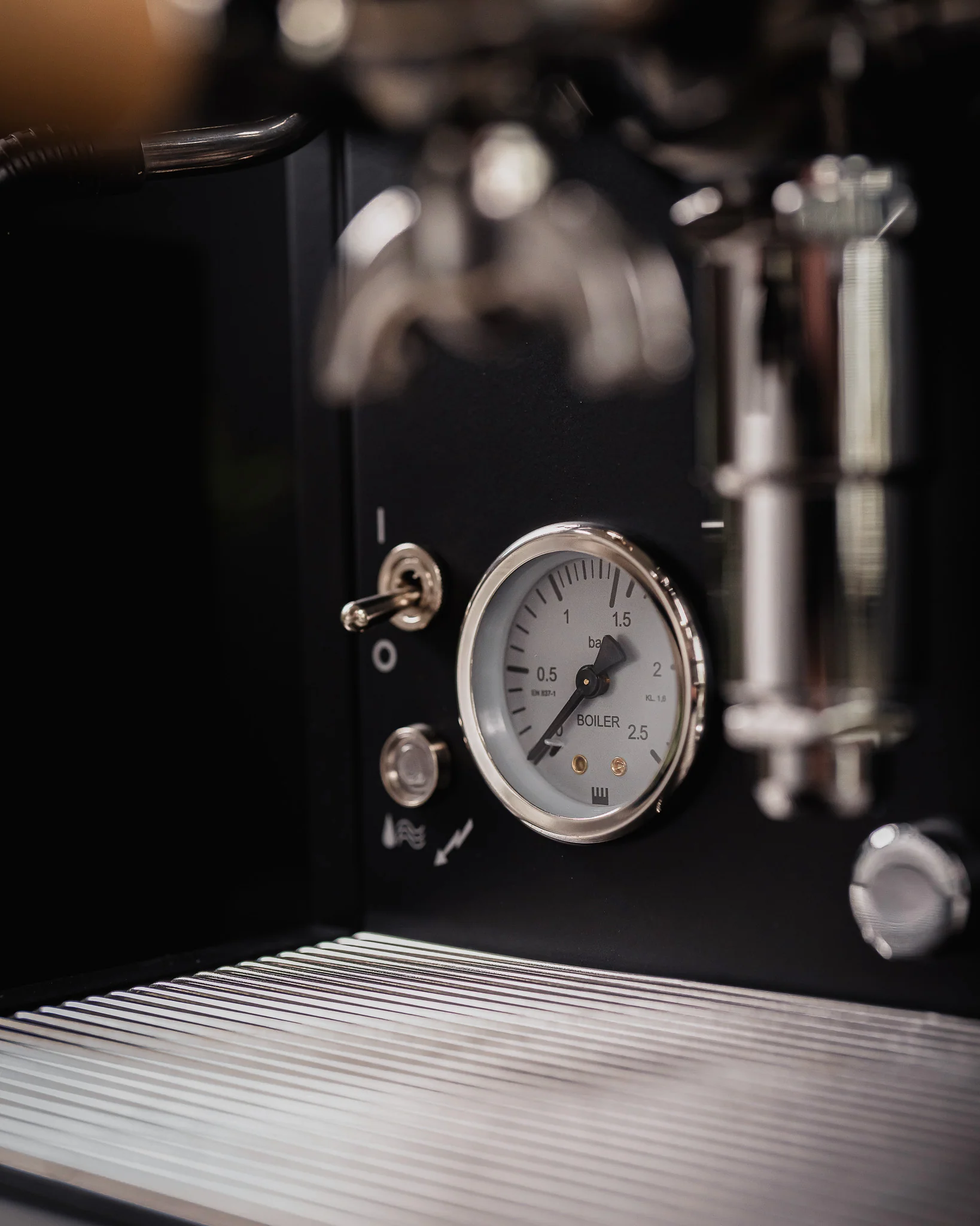 La Pavoni Cellini Classic Nera Semi-Pro Espresso Machine (Matte Black) - Image 24