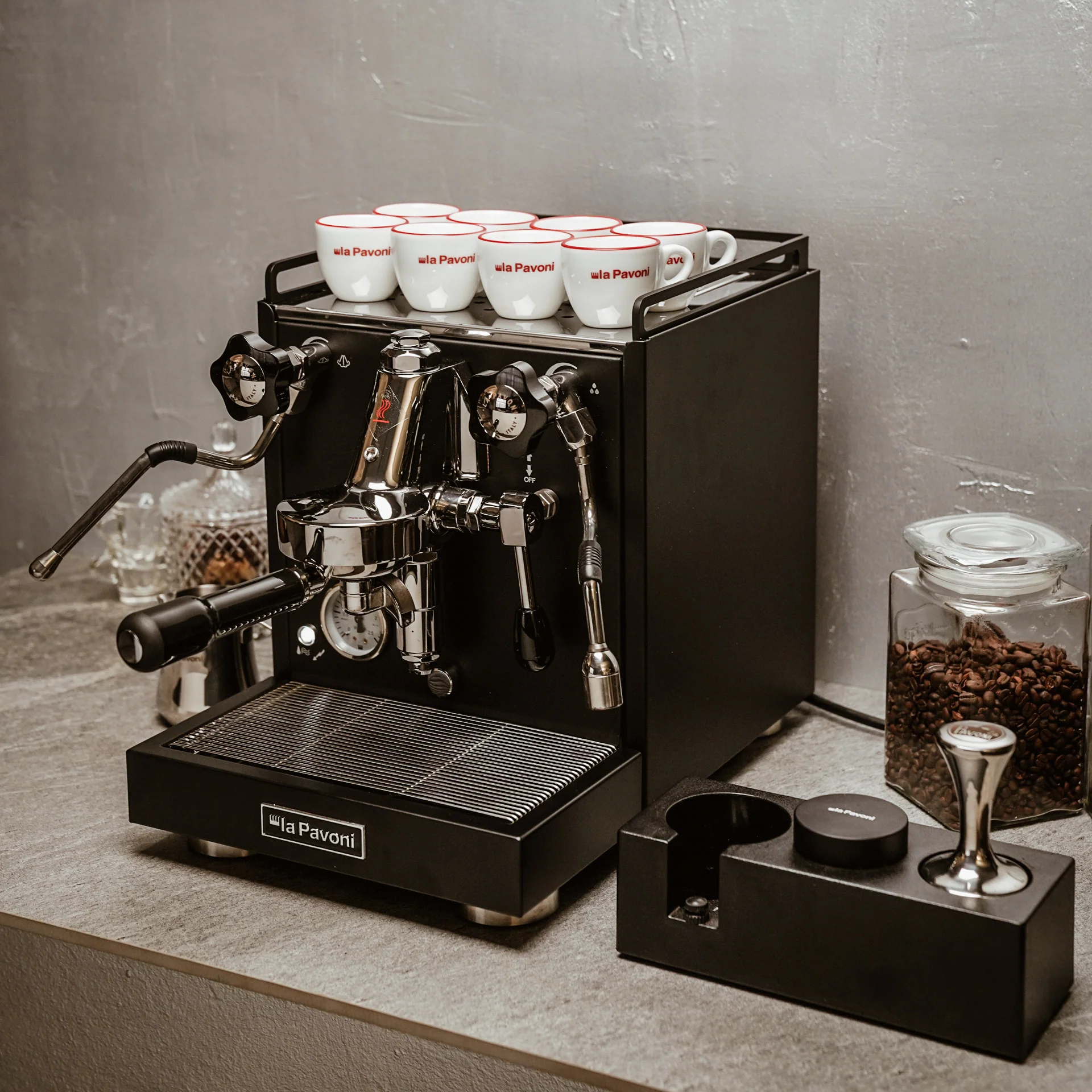 La Pavoni Cellini Classic Nera Semi-Pro Espresso Machine (Matte Black) - Image 9