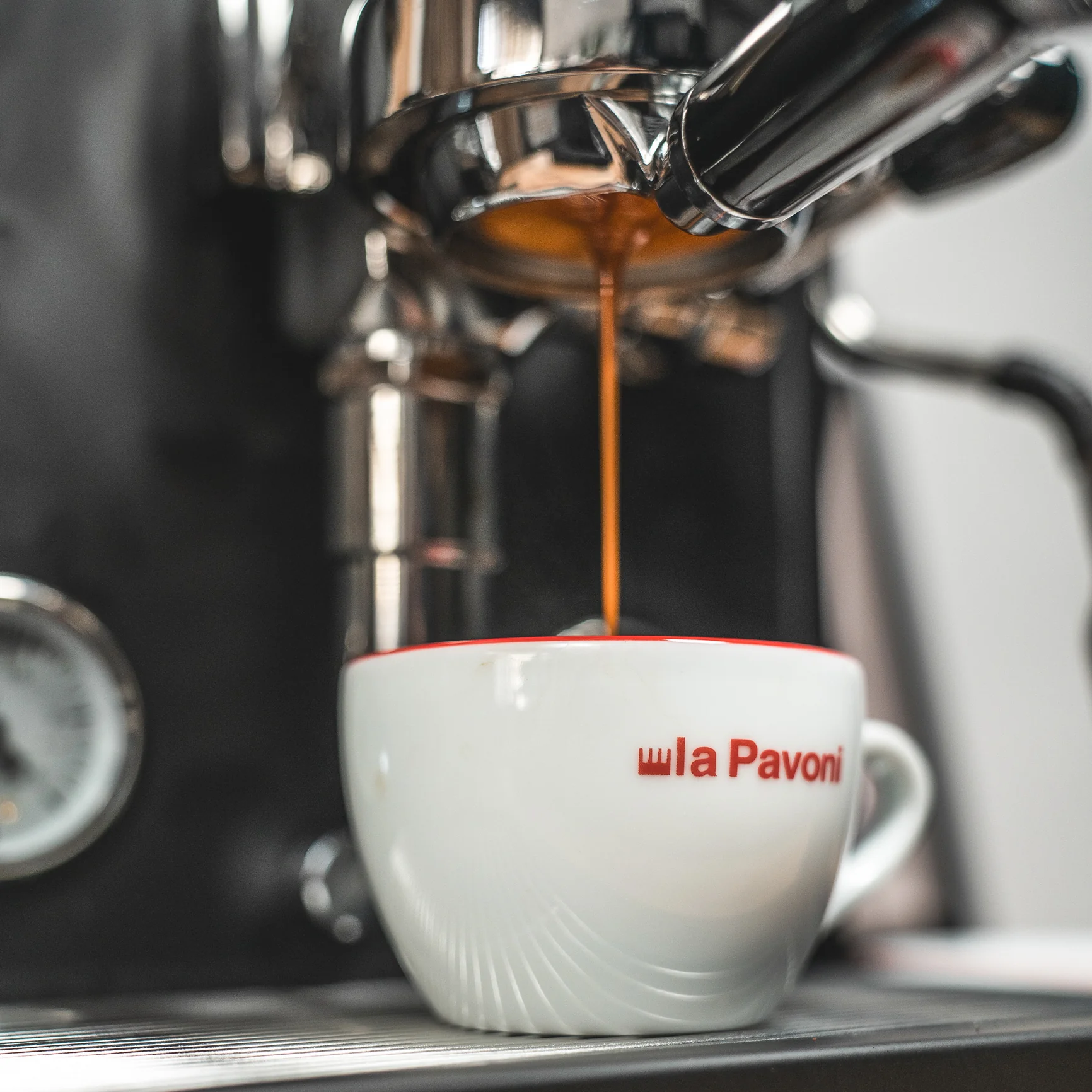 La Pavoni Cellini Evolution Nera Semi-Pro Espresso Machine (Matte Black) - Image 11