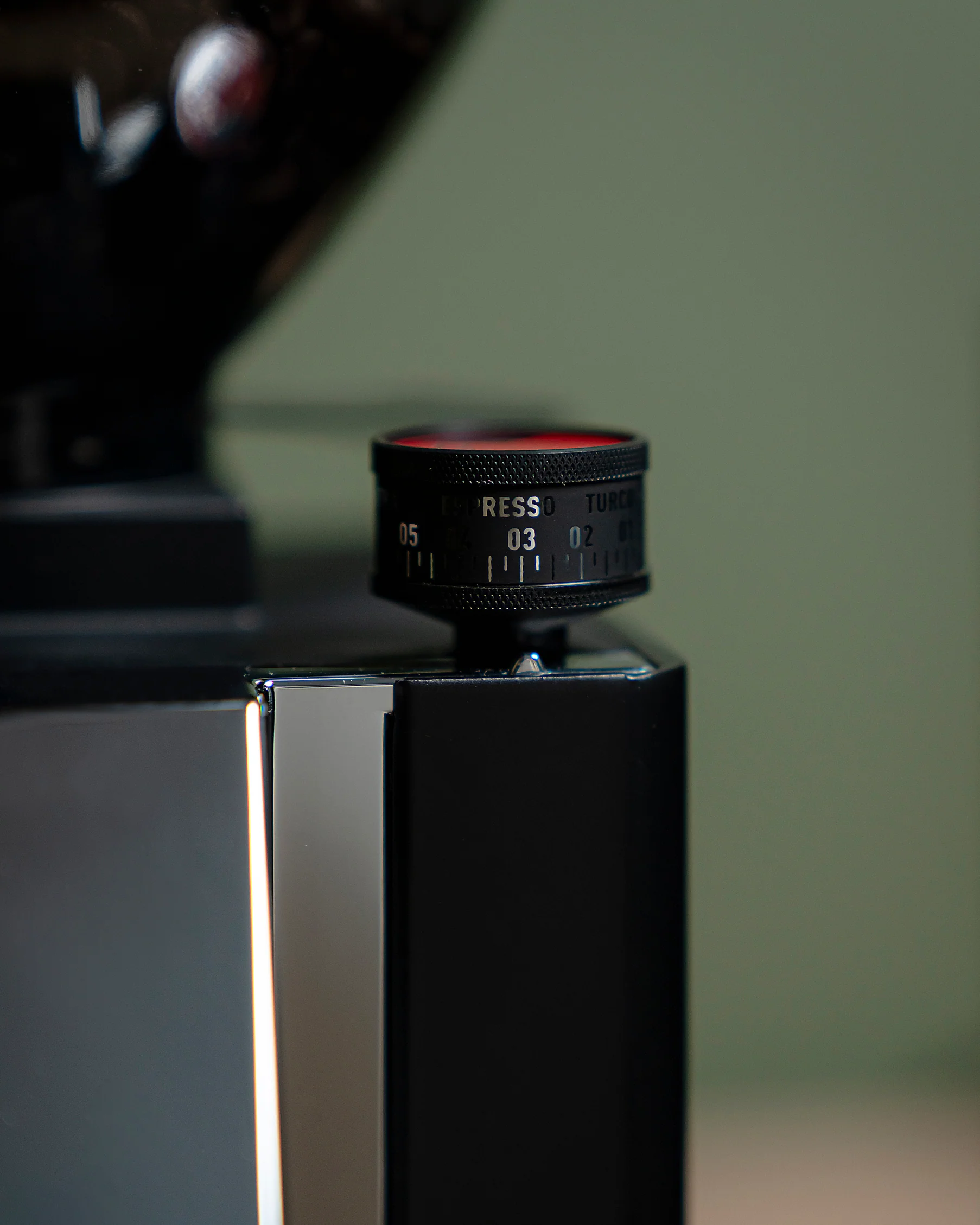La Pavoni Kube Mill Coffee Grinder (Matte Black) - Image 10