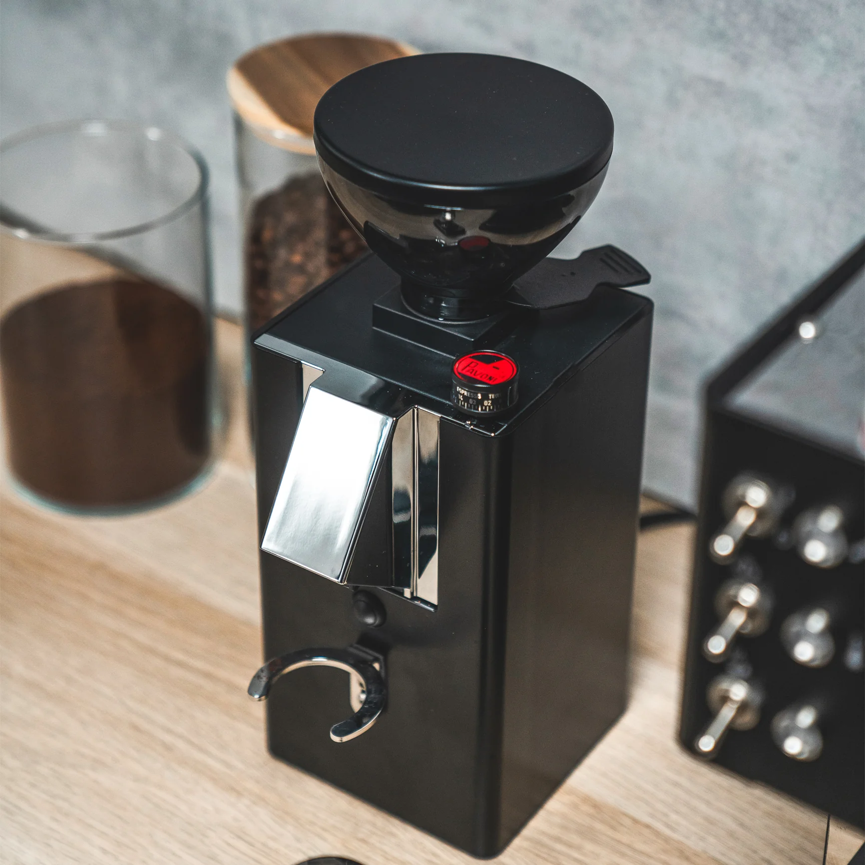 La Pavoni Kube Mill Coffee Grinder (Matte Black) - Image 6