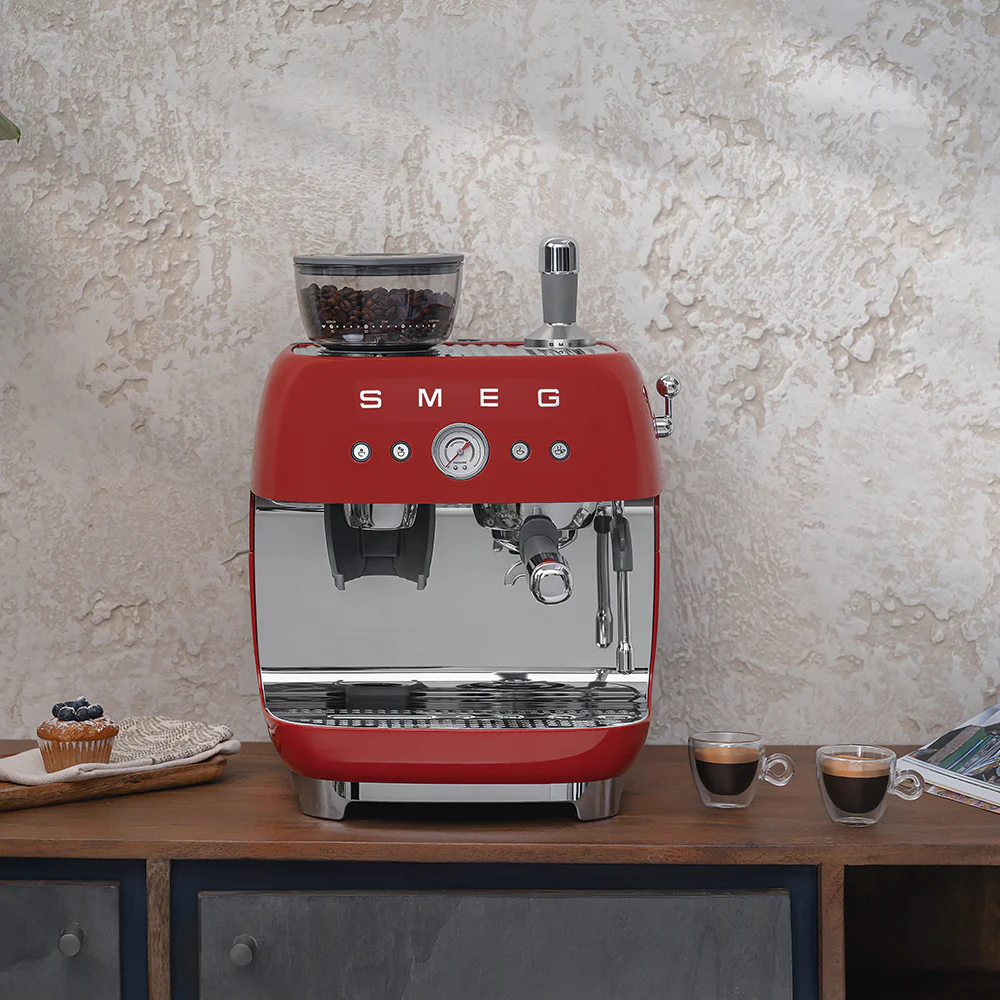 SMEG Manual Espresso Coffee Machine with Grinder (Red) - Image 10