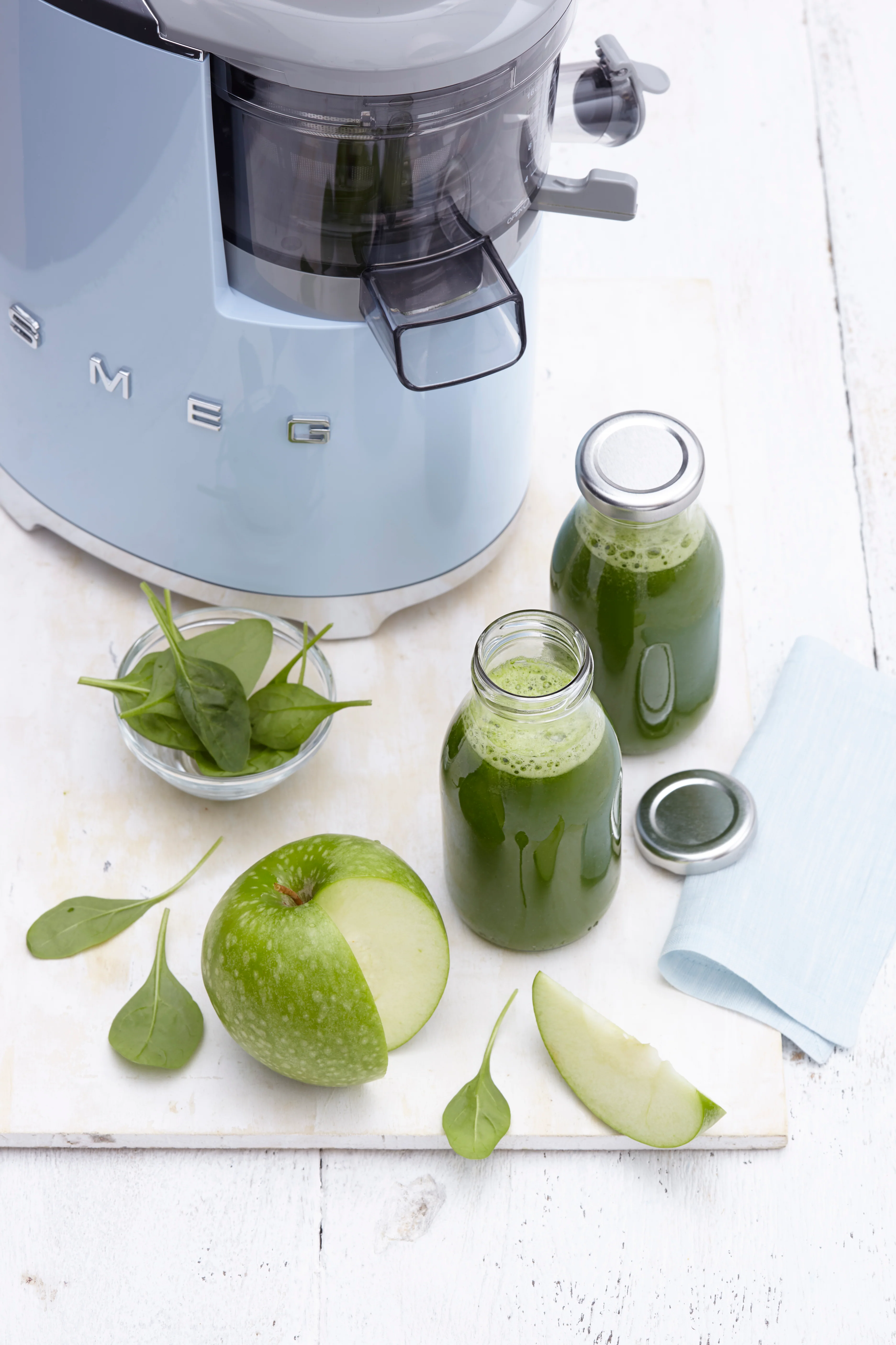 SMEG x D&G Slow Juicer (Sicily My Love) - Image 3